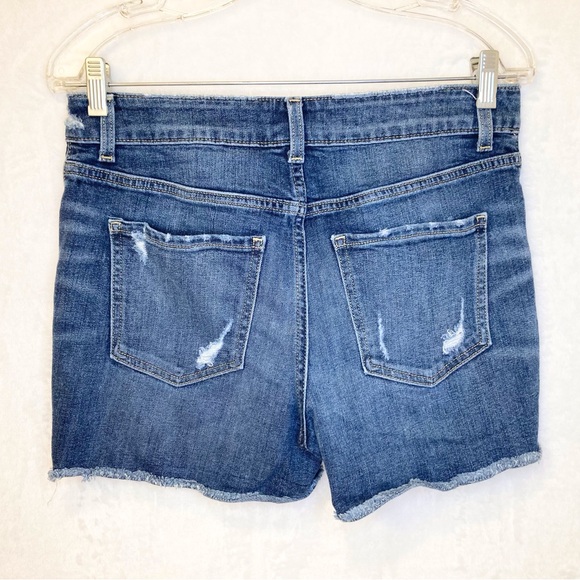 Maurices High-Rise Denim Shorts Size 9/10 - Picture 2 of 10